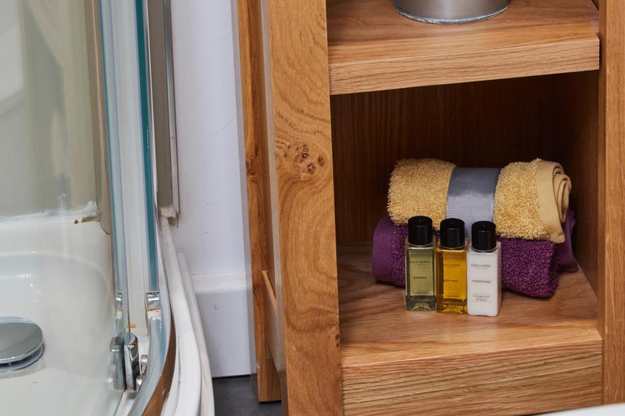 The Wood Loft - Self Check-In, Self-Catering Apartment For East Midlands Airport Kegworth Kültér fotó